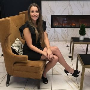 Meet your Posher, Melissa